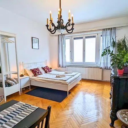 True Zagreb Centrally Located & Spacious Apartment Zewnętrze zdjęcie