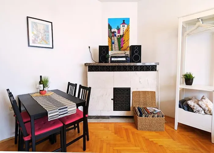 True Zagreb Centrally Located & Spacious Apartment