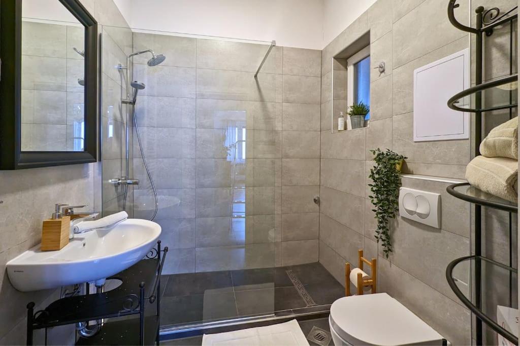 Appartement True Centrally Located & Spacious *